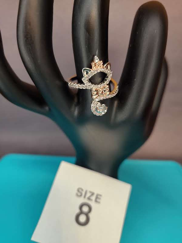 Size 8 Dainty Rhinestone Cat Ring