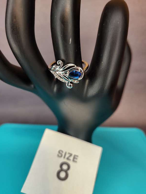 Size 8 Sapphire Teardrop Filigree Vine Ring