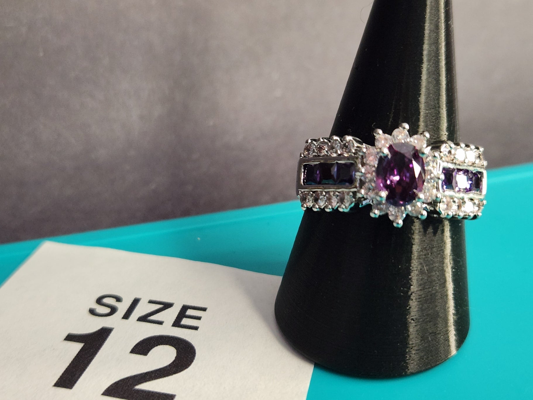 Halo Oval Amethyst