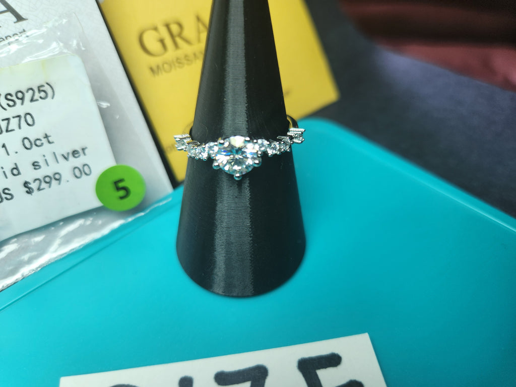 Modern 1.0ct Round Moissanite Cluster Ring | S925 Solid Sterling Silver | Size 9, GRA Certified