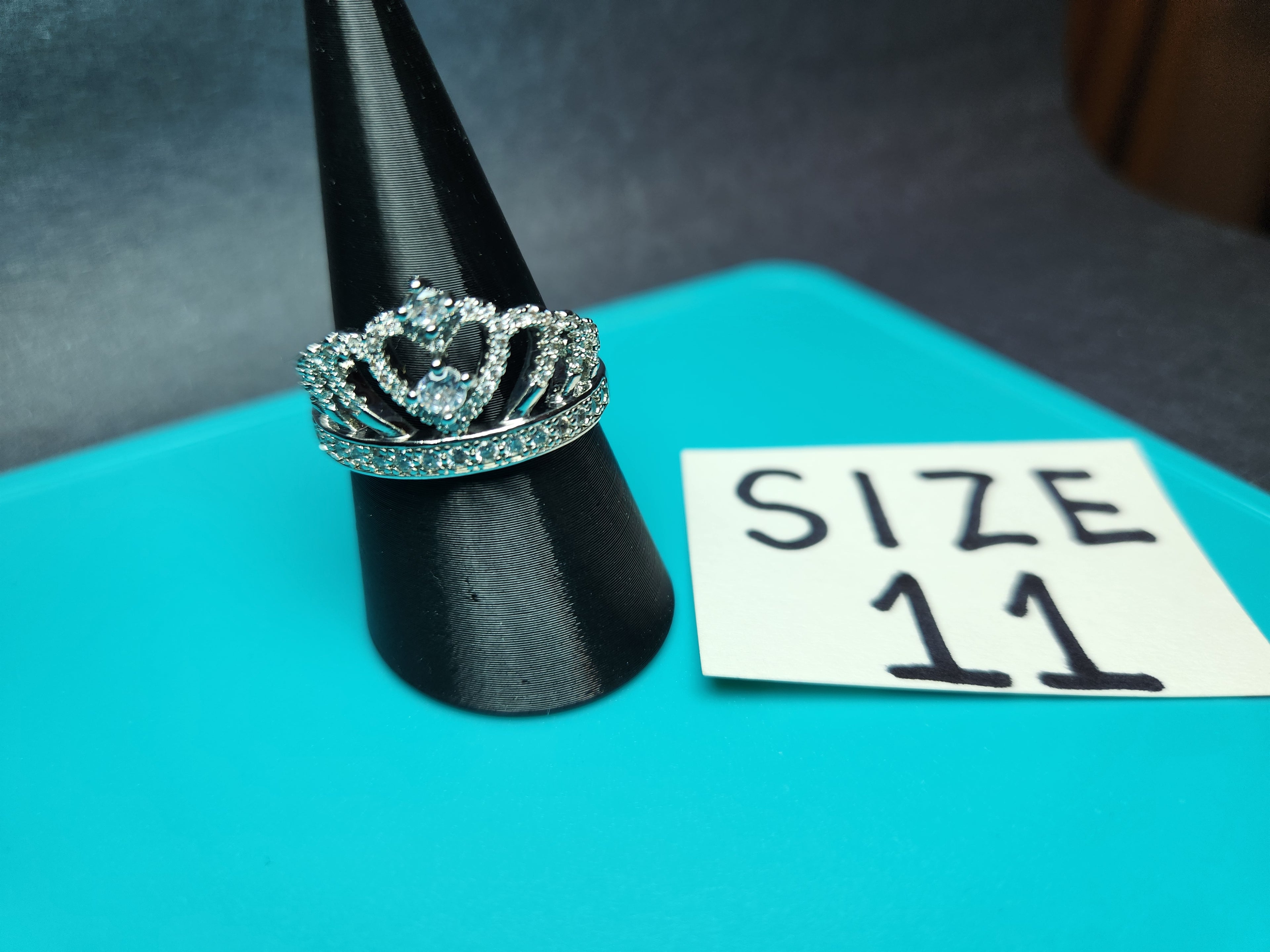 Sparkling Crystal Heart Crown Ring - Size 11 Stainless Steel