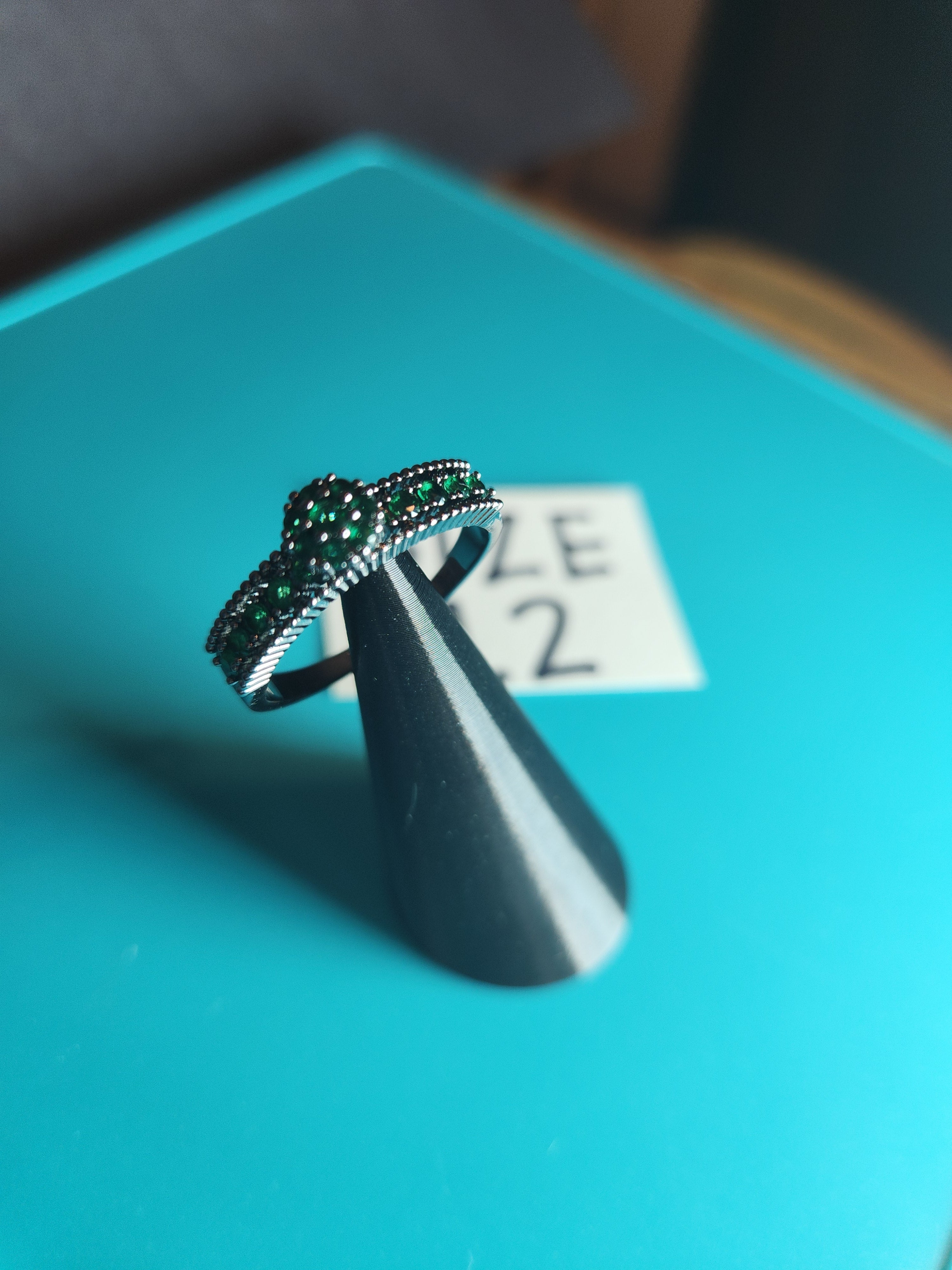 Silver-Toned Stainless Steel Green Cluster Ring – Size 12