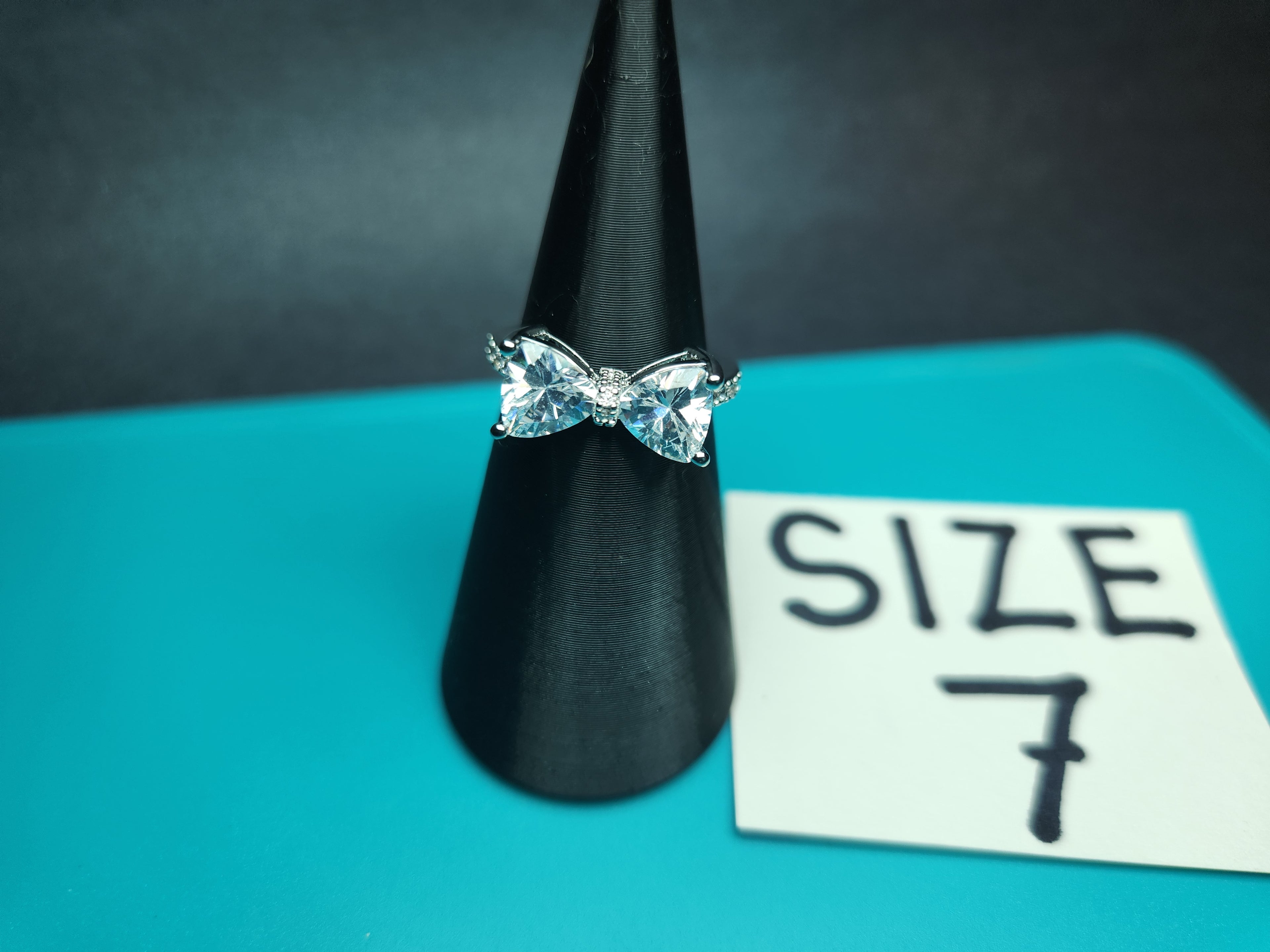 Sparkling Bow Tie Cocktail Ring – Size 7