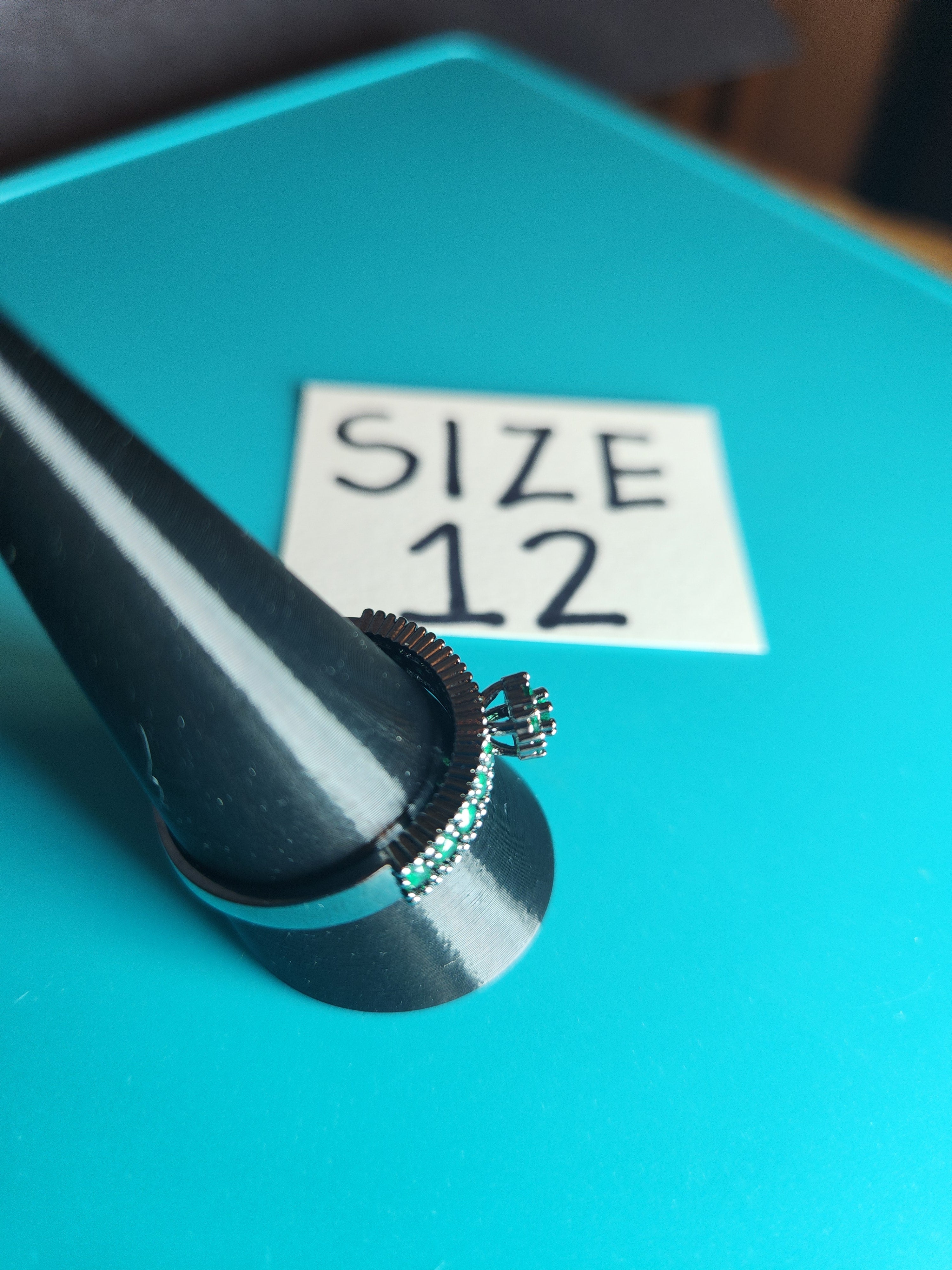 Silver-Toned Stainless Steel Green Cluster Ring – Size 12